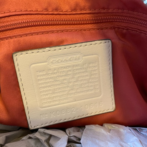 👜Coach Leather Purse👜 - Picture 6 of 6